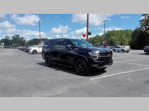 Used 2022 Chevrolet Tahoe Z71 image 36