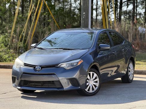Used 2015 Toyota Corolla LE image 1