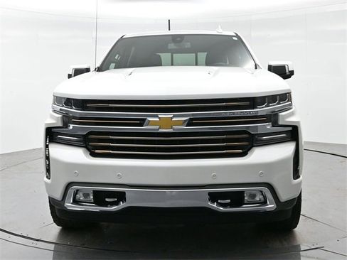 Used 2021 Chevrolet Silverado 1500 High Country w/ Safety Package II image 2