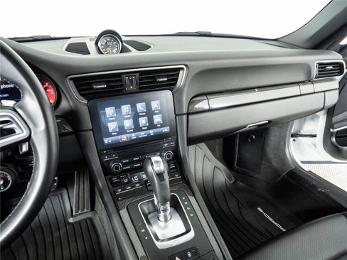 Certified 2017 Porsche 911 Carrera 4S AWD/4WD image 11