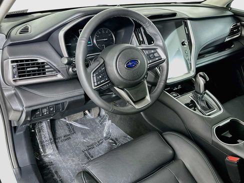 Certified 2023 Subaru Outback Limited AWD/4WD image 9