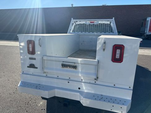 Used 2019 Ford F350 XL w/ Power Equipment Group image 4