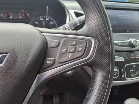 Certified 2022 Chevrolet Equinox LS image 18