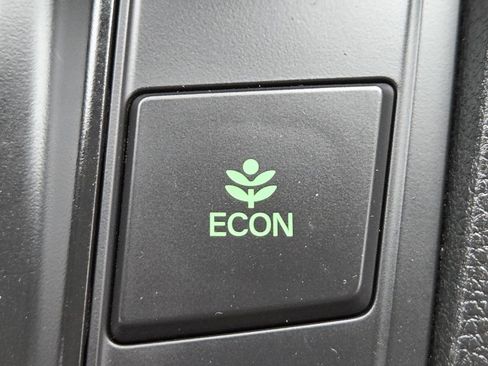 Used 2018 Honda CR-V EX image 32