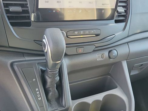 New 2026 Ford Transit 250 148 Medium Roof image 30