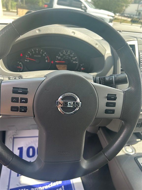 Used 2021 Nissan Frontier SV w/ Midnight Edition Floor Mats RWD image 13