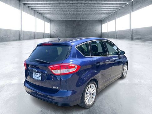 Used 2017 Ford C-MAX SE FWD image 2