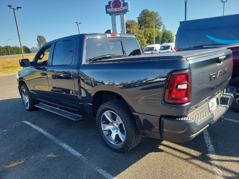 Used 2025 RAM 1500 Tradesman AWD/4WD image 7