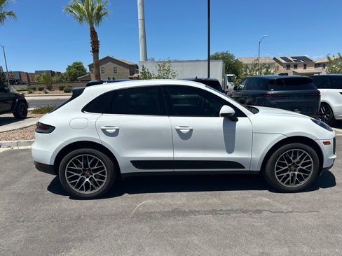 Used 2019 Porsche Macan AWD/4WD image 3