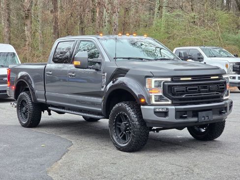 Used 2022 Ford F250 Lariat w/ Tremor Off-Road Package image 10