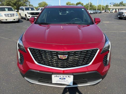 Used 2019 Cadillac XT4 Premium Luxury w/ Technology Package AWD/4WD image 8
