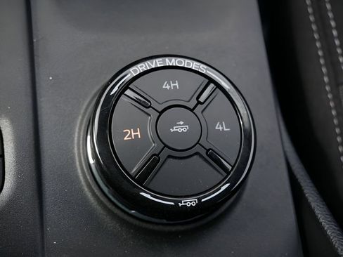 Used 2025 Ford Ranger XLT image 26