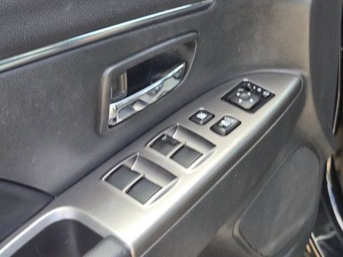 Used 2025 Mitsubishi Outlander Sport AWD image 14