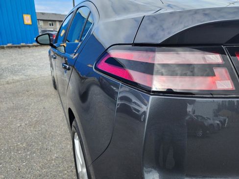 Used 2012 Chevrolet Volt FWD image 28