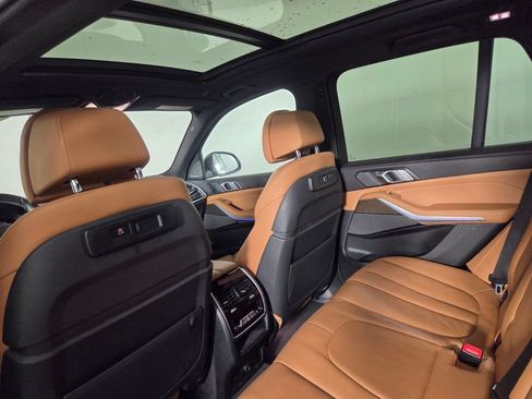 Used 2021 BMW X5 M50i w/ Premium Package AWD/4WD image 24