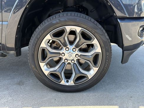 Used 2019 RAM 1500 Limited AWD/4WD image 13