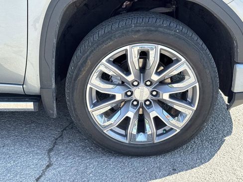 Used 2024 GMC Sierra 1500 Denali AWD/4WD image 10