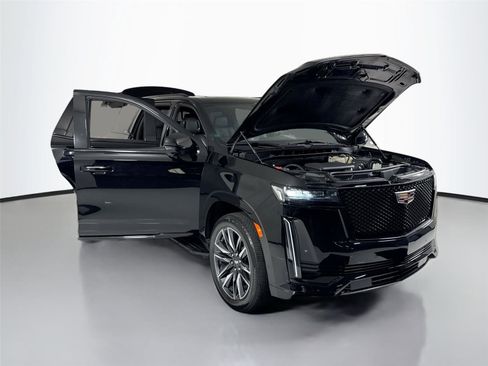 Used 2023 Cadillac Escalade Sport image 38