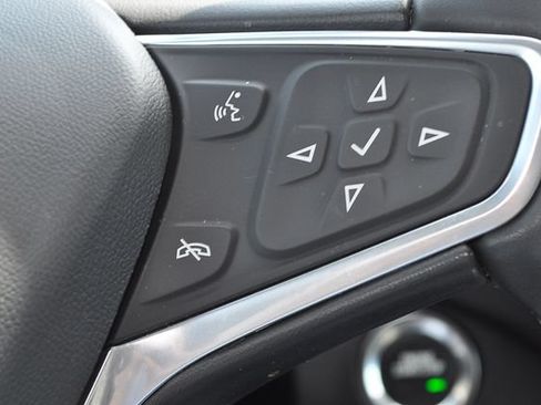 Used 2023 Chevrolet Equinox LT FWD image 31