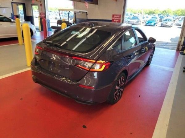 Used 2024 Honda Civic EX-L image 13