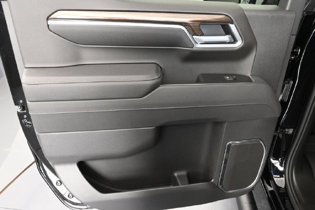 New 2026 Chevrolet Silverado 1500 RST w/ Safety Package AWD/4WD image 25