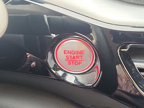 Certified 2025 Acura MDX SH-AWD image 27