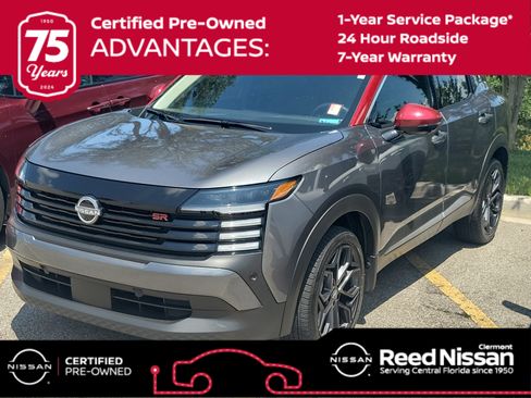 Certified 2025 Nissan Kicks SR FWD image 1