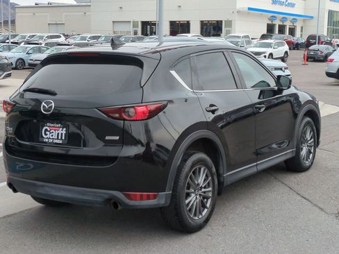Used 2017 MAZDA CX-5 Sport image 3