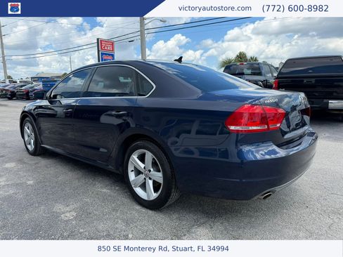 Used 2014 Volkswagen Passat 2.5 SE FWD image 5