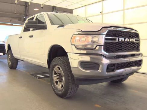 Used 2020 RAM 3500 Tradesman image 2