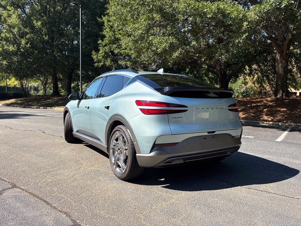 Used 2024 Genesis GV60 Performance AWD/4WD image 2