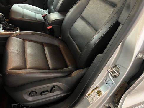 Used 2016 Volkswagen Tiguan R-Line FWD image 17