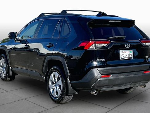 Used 2019 Toyota RAV4 LE w/ All Weather Liner Package FWD image 11