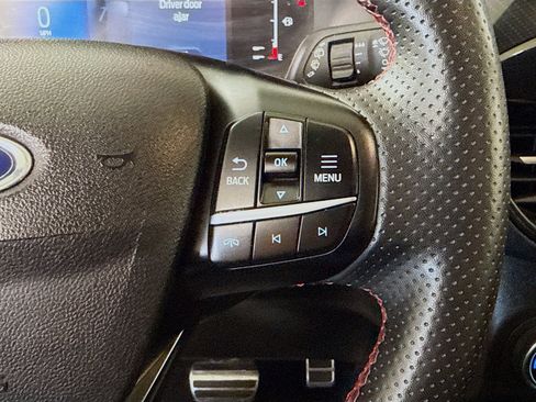 Used 2023 Ford Escape ST-Line image 15