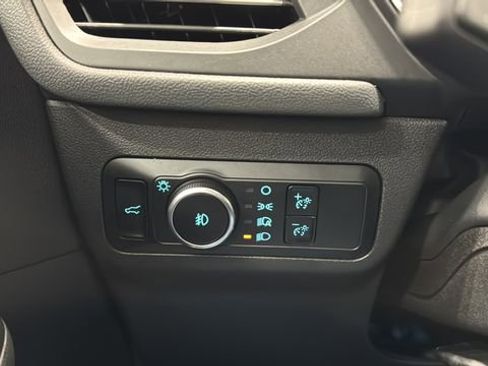 Used 2024 Ford Escape Platinum image 20