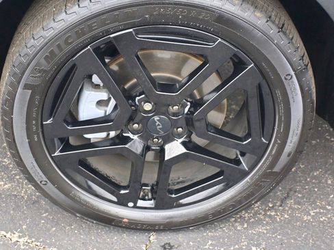 Used 2025 Kia Telluride EX X-Line image 35