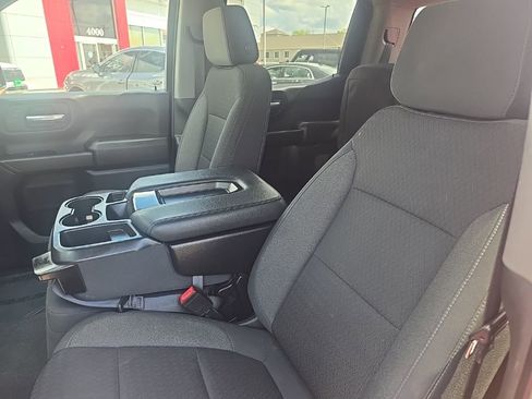 Used 2022 Chevrolet Silverado 1500 Custom w/ Safety Confidence Package image 11