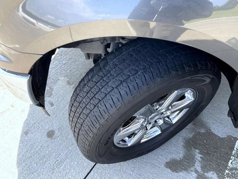 Used 2019 Ford F150 XLT w/ Equipment Group 302A Luxury AWD/4WD image 24