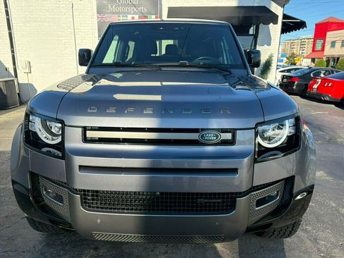 Used 2022 Land Rover Defender 90 X-Dynamic S image 8