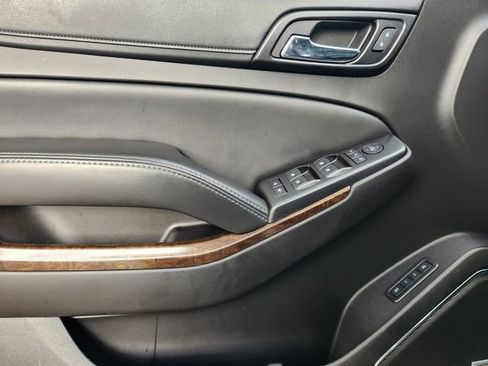 Used 2016 Chevrolet Tahoe LT image 22