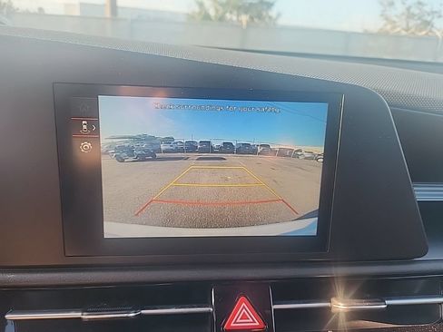 Certified 2024 Kia Niro LX FWD image 23