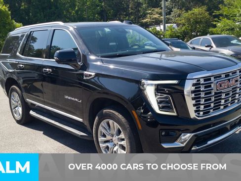 Used 2025 GMC Yukon Denali AWD/4WD image 2