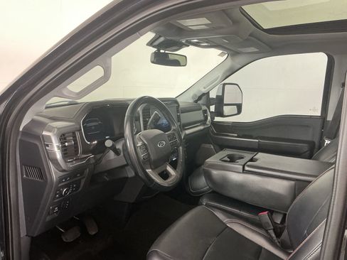 Used 2021 Ford F150 Lariat w/ Max Trailer Tow Package AWD/4WD image 12