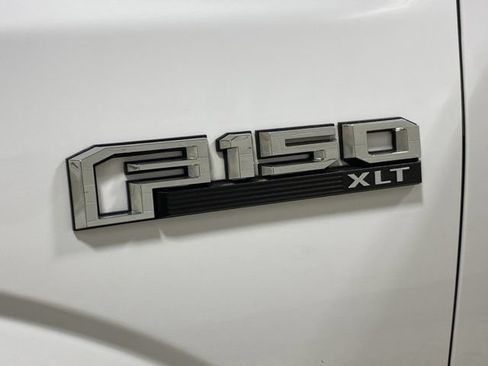 Certified 2018 Ford F150 XLT w/ Equipment Group 302A Luxury AWD/4WD image 29