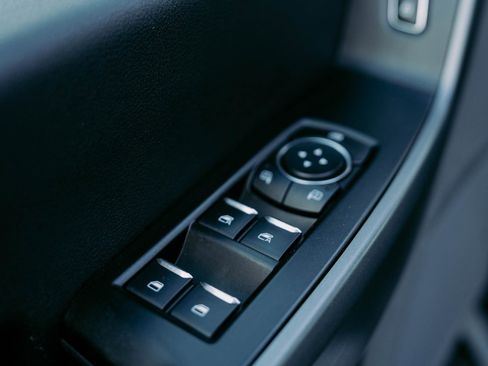 Used 2024 Ford F350 XLT image 16