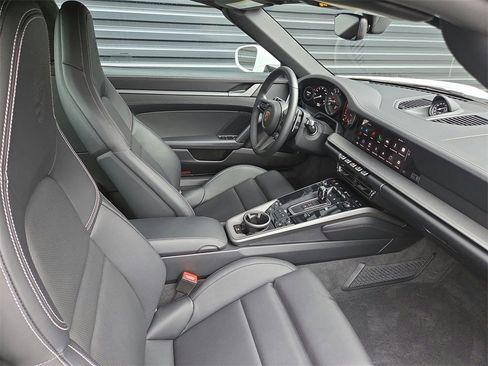 Used 2024 Porsche 911 Targa 4 image 14