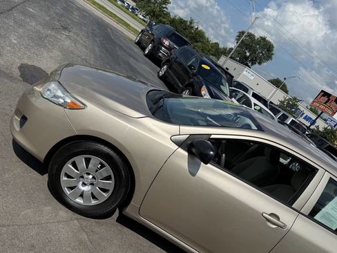 Used 2010 Toyota Corolla LE image 4