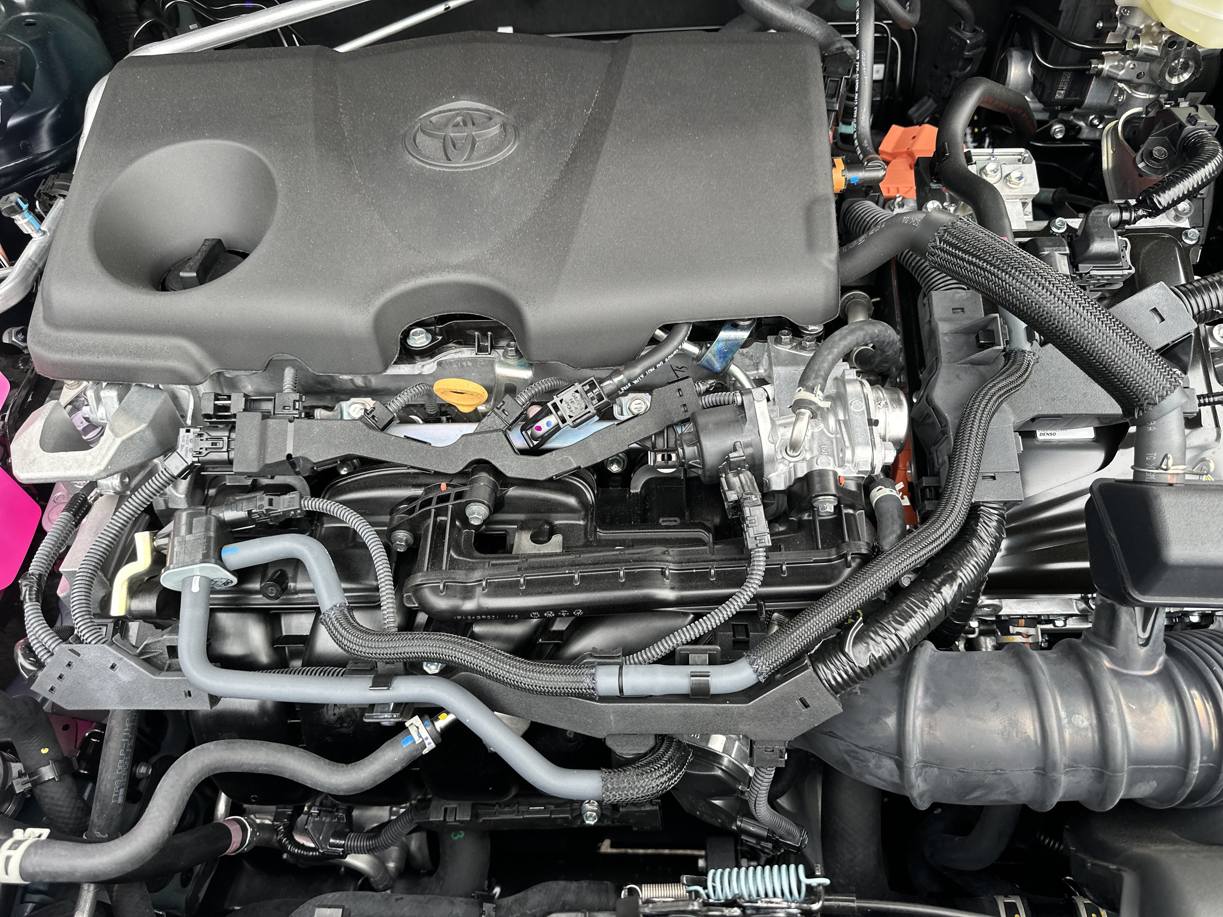Used 2026 Toyota RAV4 XLE Premium FWD image 10
