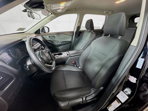 Used 2023 Nissan Rogue S image 13