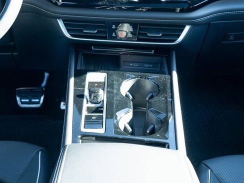 New 2026 Volkswagen Atlas Cross Sport SEL Premium R-Line image 33